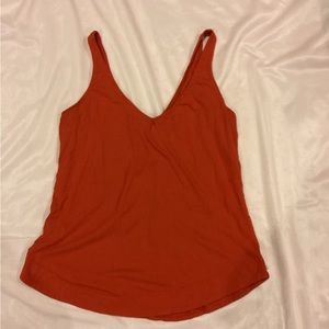 Fabletics red cotton v-neck tank